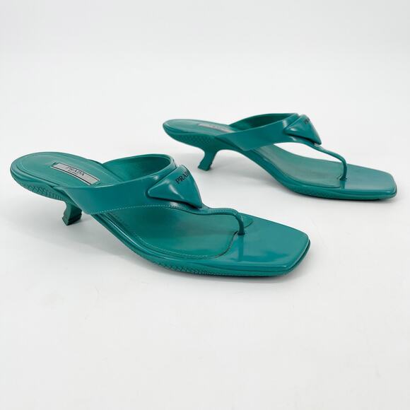 Prada Assenzio Green Padded Logo Square Toe Kitten Heel Thong Sandals IT 40 - Picture 2 of 14
